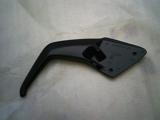 BC6F-474A-1100 Poignée de maintien gauche neuve YAMAHA TRACER 700