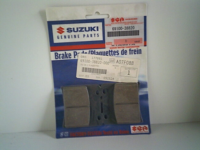 Plaquettes de frein SUZUKI 69100-38820
