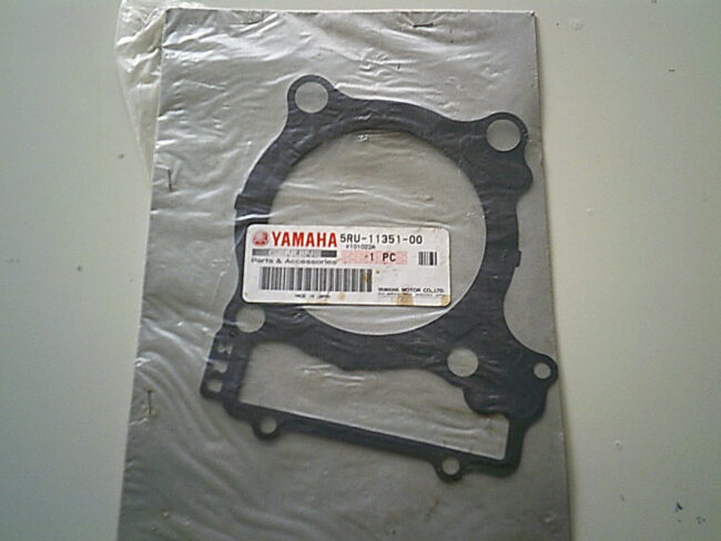 5RU-11351-00 Joint d'embase neuf YAMAHA YP400 / X-MAX 400