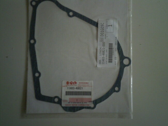 11483-48B21-000Joint de carter  gaucheneuf SUZUKI 1200 BANDIT